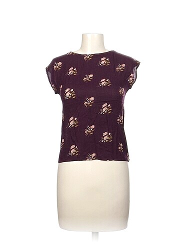 Diğer T-shirt %70 İndirimli.