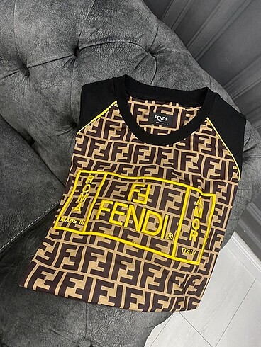 Fendi Tshirt