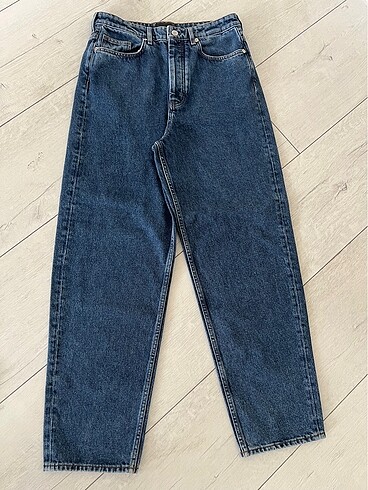 26 Beden Cos Tapered Jean