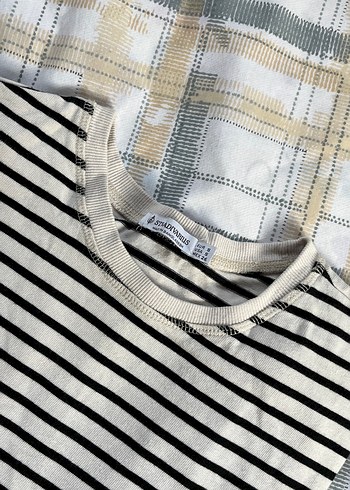 Gri Çizgili Kısa Kollu Bluz - Görsel 2