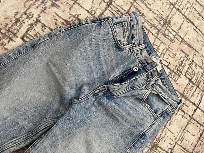 Zara cross jeans