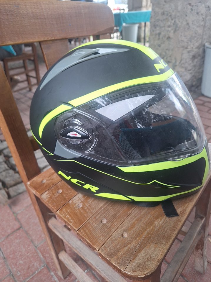 Sarı NCR çene açılır Kask - Görsel 2