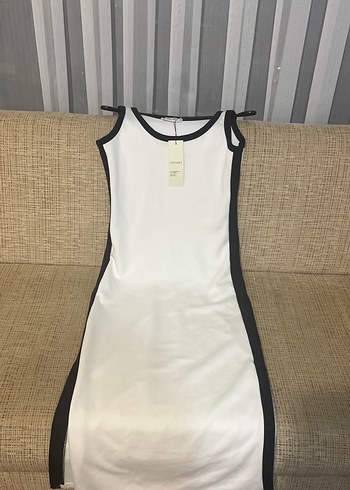 Beyaz lacivert Kenarlı Uzun Spor Elbise