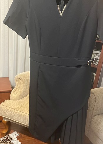 36 Beden siyah Renk Kadın Siyah Midi Pilili Ofis Elbisesi