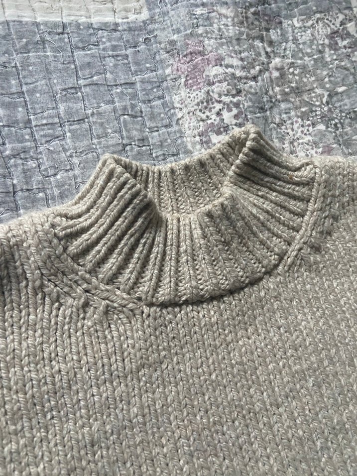 Gri Kadın Triko Bisiklet Yaka Kazak - Görsel 2