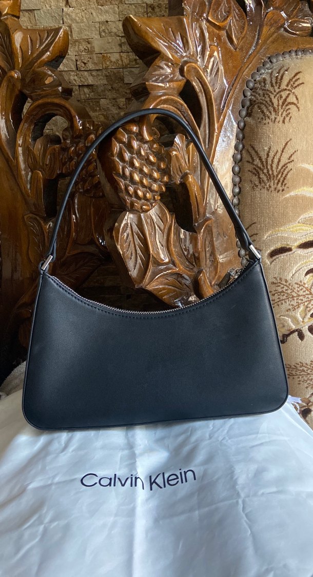 Siyah Deri Calvin Klein Kadın Çanta - Görsel 2