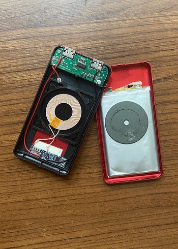 Kırmızı YK Design Kablosuz Power Bank - Görsel 5