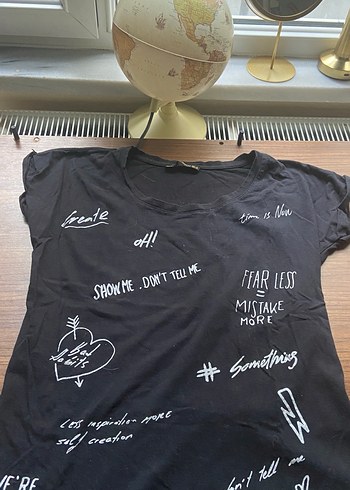 Sokak Tarzı Baskılı Siyah Tişört - Görsel 2