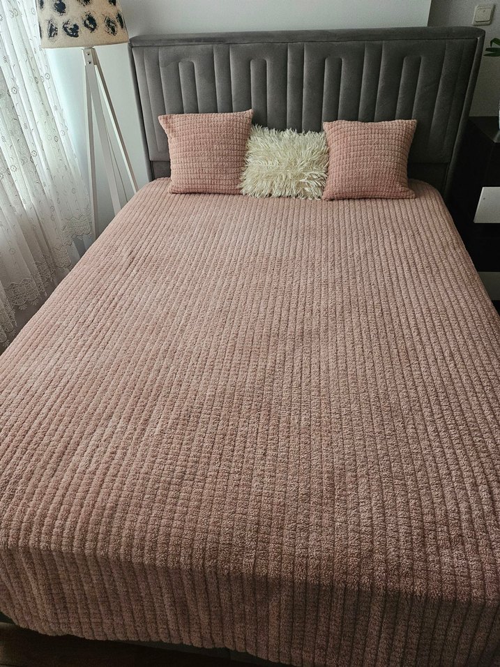 Örgü Desenli Yatak Örtüsü - Görsel 2