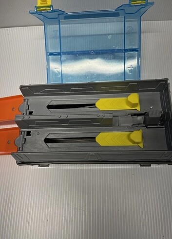  Beden Renk Hot wheels Çantalı parkur