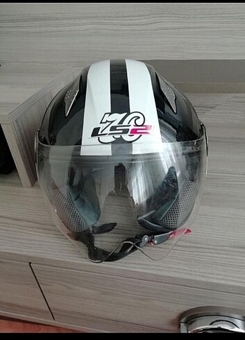 LS2 yarım kask