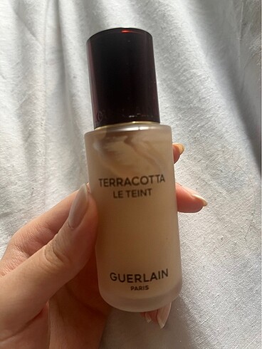  Beden Guerlain fondoten