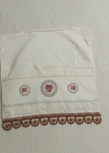 Özdilek İstanbul Nakışlı Beyaz Havlu