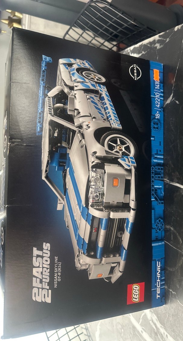 LEGO Technic Gri Nissan Skyline Model Araba - Görsel 2