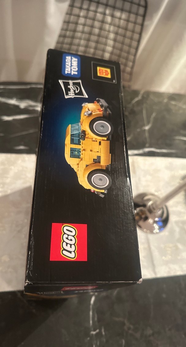 LEGO Transformers Bumblebee 950 Parça Figür - Görsel 3