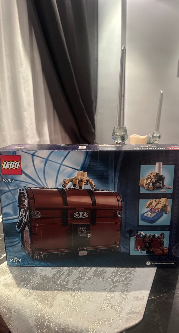 LEGO Wednesday 76785 - 828 Parça Set - Görsel 2