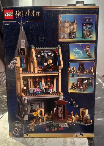 LEGO Harry Potter Hogwarts Hastane Kanadı 907 Parça - Görsel 2