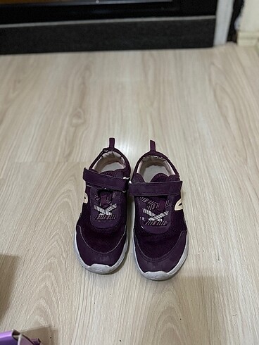 35 Beden mor Renk Spor ayakkabı