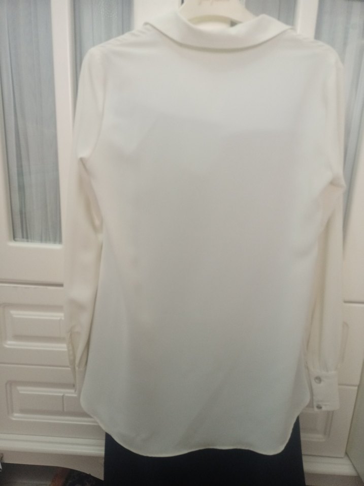 Alvina Düğmeli, Şık Beyaz Kadın Gömlek(36 beden) - Görsel 2