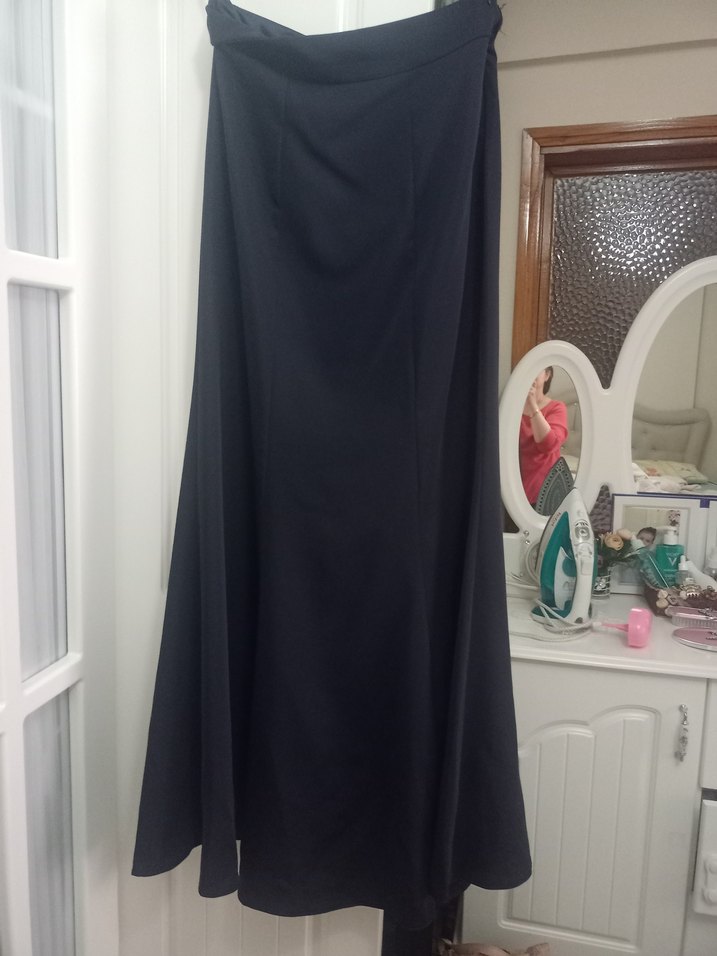 Siyah Uzun Drapeli (Balık etek) Kadın Etek(38 beden) - Görsel 3