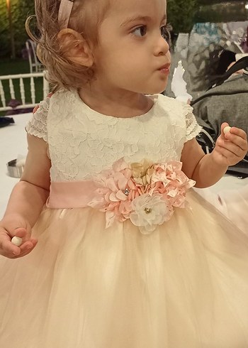 Kız Çocuk Dantel Detaylı Krem Elbise - Görsel 2