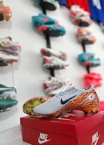 Nike AİR ZOOM MERCURİAL VAPOR