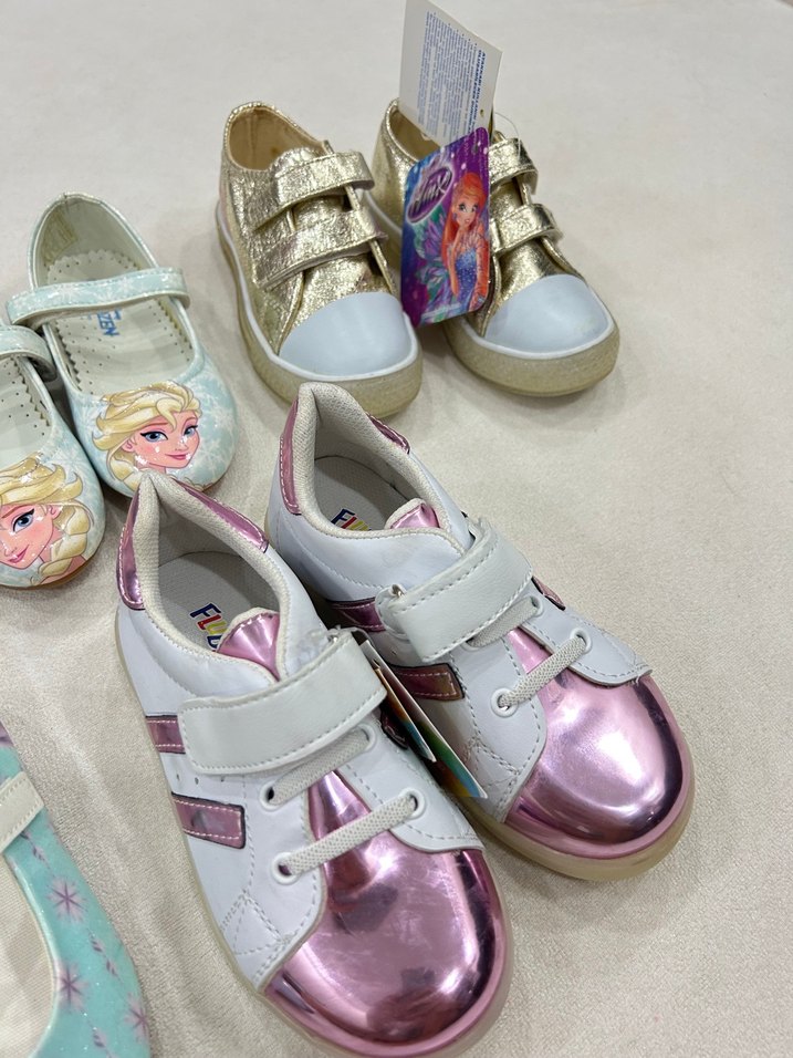 Kız Çocuk Renkli Frozen Baskılı Spor Ayakkabı - Görsel 3