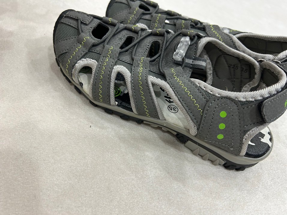 Gri Erkek Çocuk Kaydırmaz Terlik - Görsel 2