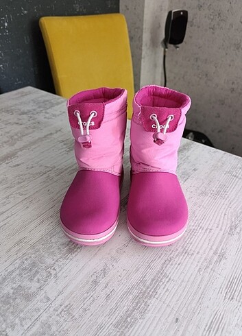  Crocs kız çocuk bot