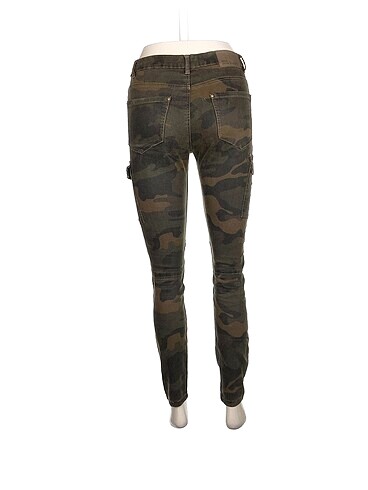 36 Beden Bershka Jean / Kot %70 İndirimli.