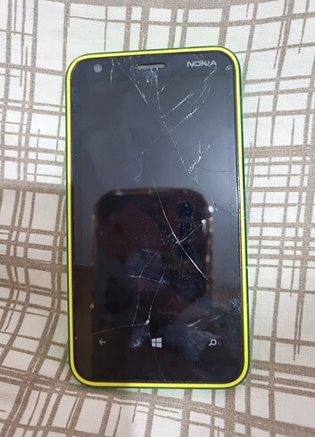 Nokia Lumia 620 Cep Telefonu