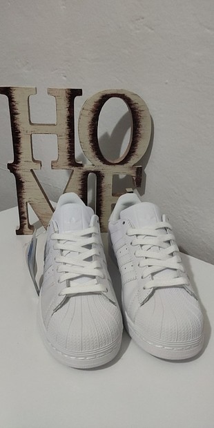 Adidas Süperstar (40 Numara)
