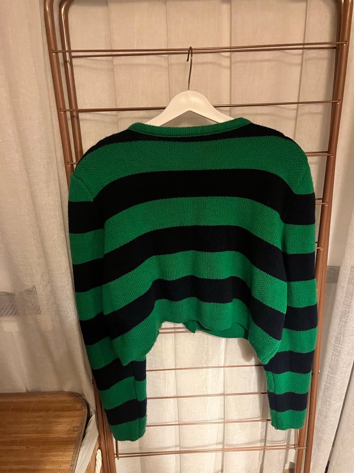 Yeşil Siyah Çizgili Triko Hırka - Görsel 2