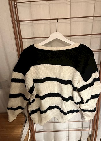 Kadın Çizgili Geniş Kesim Yün Kazak - Görsel 2