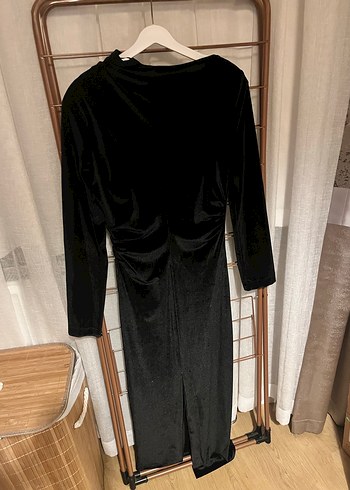 Zara Uzun Siyah Kadife Drapeli Elbise - Görsel 3