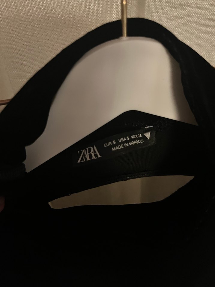 Zara kadife sırtı acık kadife Siyah Kadın Elbise - Görsel 3