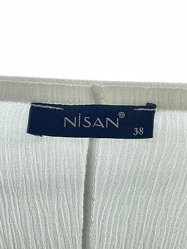 38 Beden beyaz Renk PreLoved Kısa Elbise %70 İndirimli.