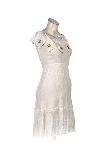Vintage Love PreLoved Kısa Elbise %70 İndirimli.