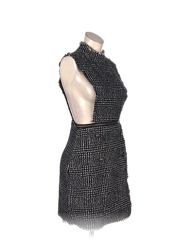 Diğer PreLoved Kısa Elbise %70 İndirimli.