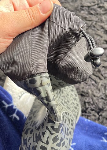 Gri Desenli Topuklu Yağmur Çizmesi - Görsel 6