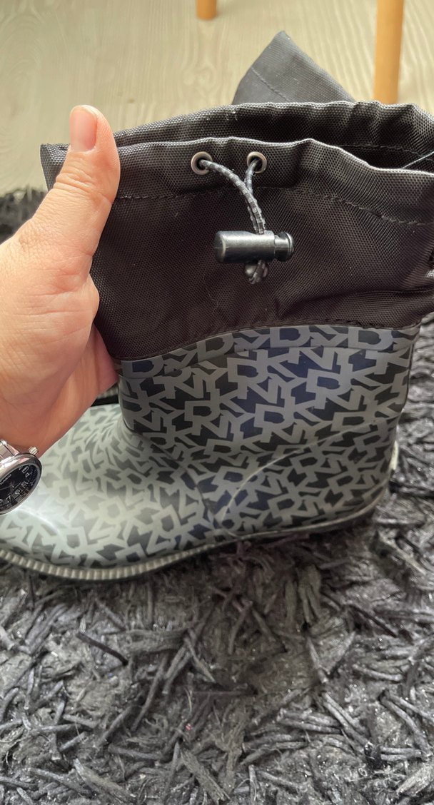 Gri Desenli Topuklu Yağmur Çizmesi - Görsel 2