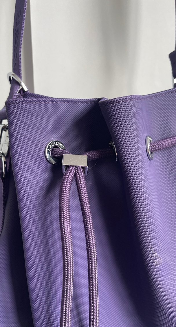 Mor Deri Kadın Çanta - Minimalist ve Kemer Detaylı - Görsel 4