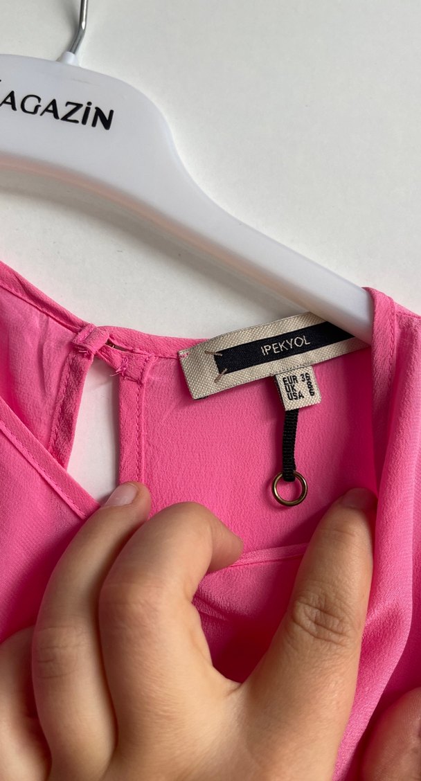 Pembe Fırfırlı Mini Kadın Bluz - Görsel 3