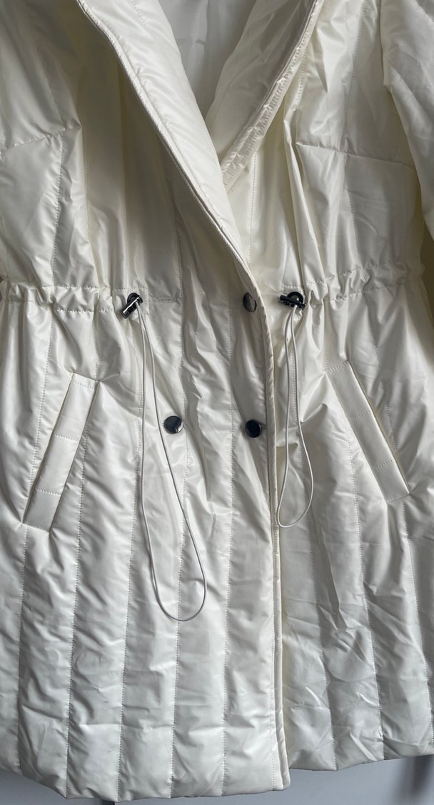 Düğmeli Beyaz  Kadın Ceket - Görsel 3