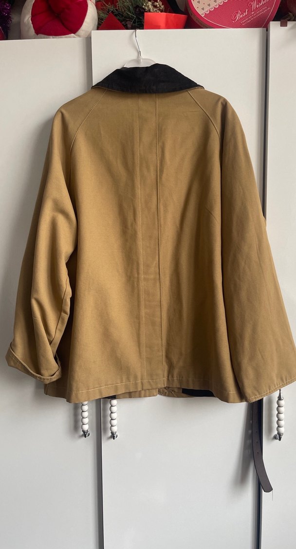 Düğmeli Bej Kadın Ceket - Görsel 4