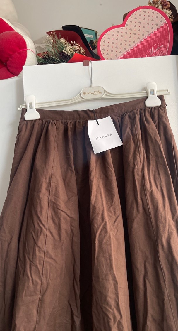 Drapeli Kahverengi Manuka etek - Görsel 4