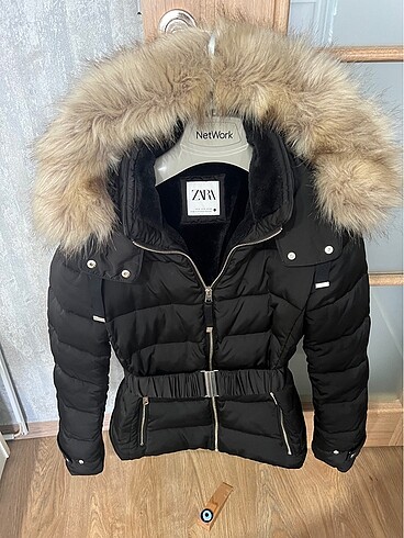 Zara mont