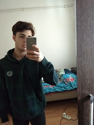 oversize sweatshirt