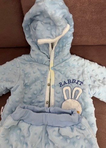 Mavi Kapüşonlu Bebek Tulum, Nakışlı ve Kürklü - Görsel 3