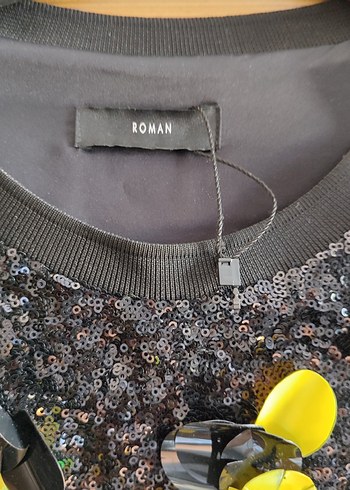s Beden roman Payetli Kısa Kollu Bluz